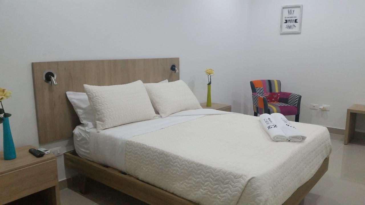 River City Hotel มอนเตริอา ภายนอก รูปภาพ