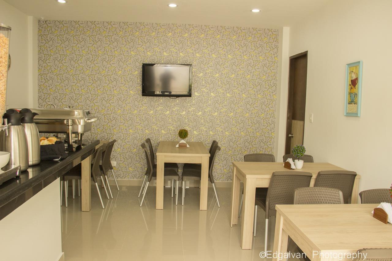 River City Hotel มอนเตริอา ภายนอก รูปภาพ