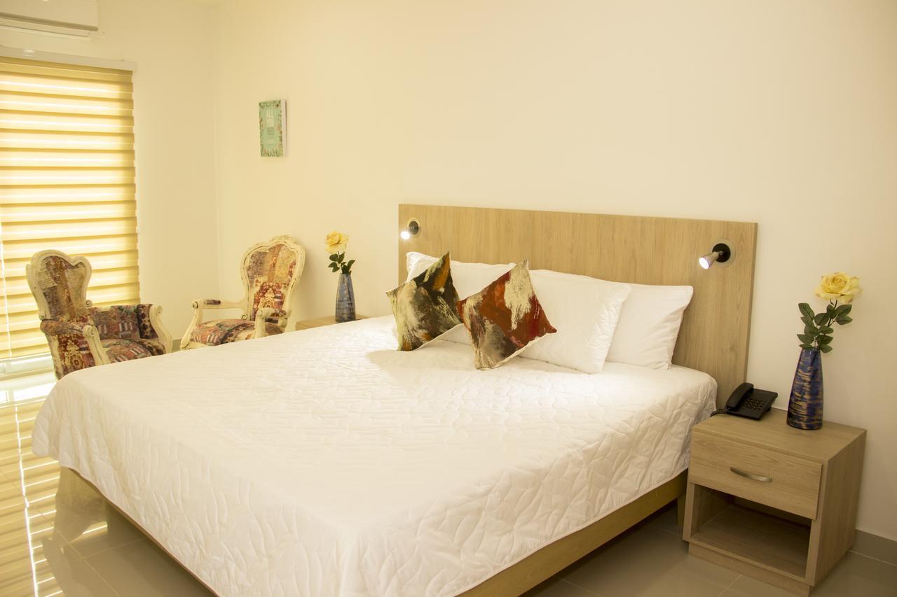 River City Hotel มอนเตริอา ภายนอก รูปภาพ