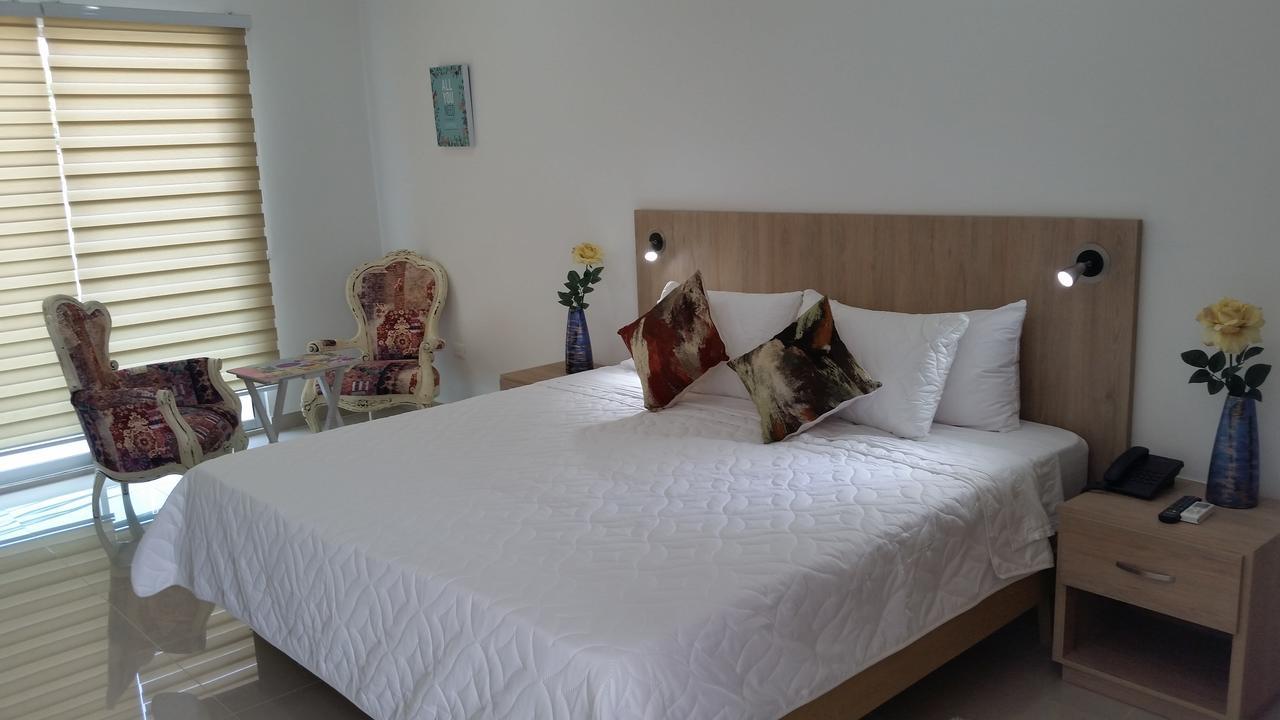 River City Hotel มอนเตริอา ภายนอก รูปภาพ
