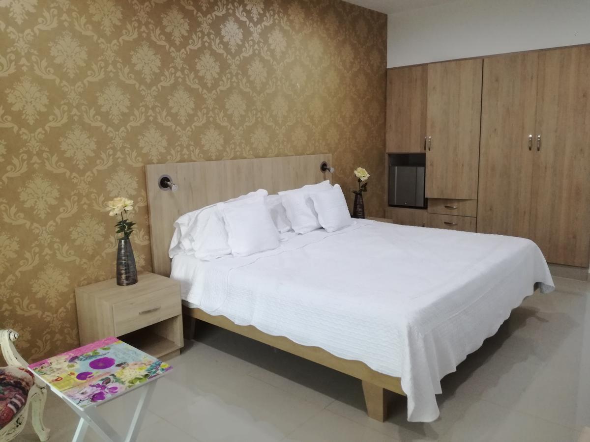 River City Hotel มอนเตริอา ภายนอก รูปภาพ